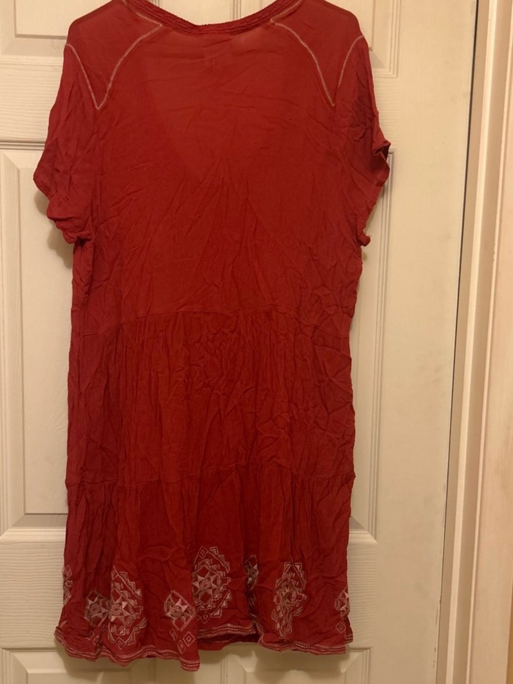 Knox Rose Burnt Orange Embroidered V-Neck Tunic - Picture 2 of 2